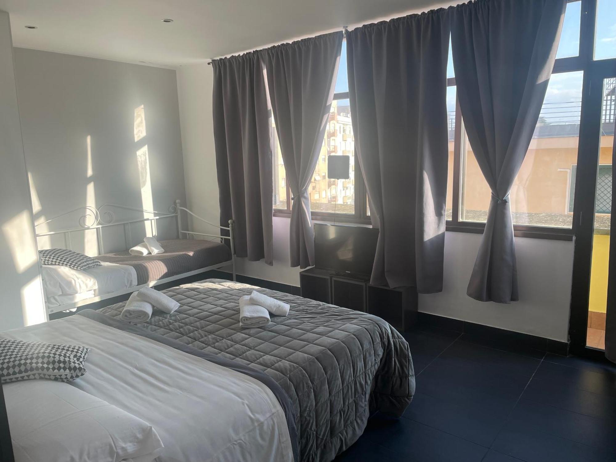 Re Di Roma Loft — Photos 3